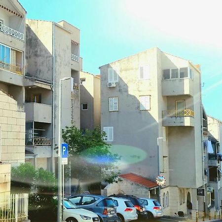 Vista Mare Apartment - 3 Bedroom, Sea View Makarska Zewnętrze zdjęcie